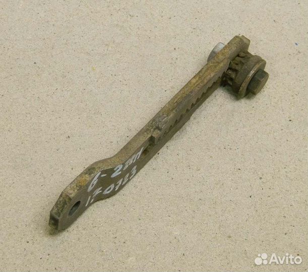 Планка натяжения генератора VW Golf 2