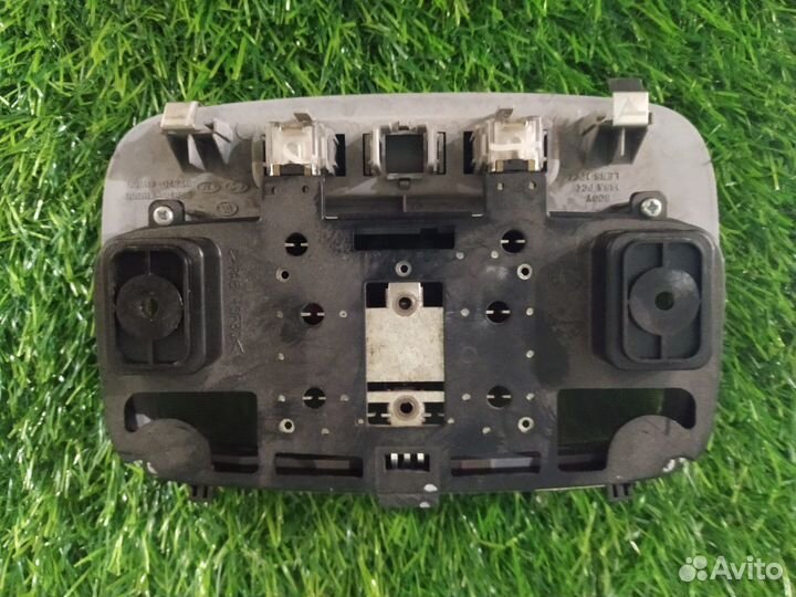 Светильник салона Hyundai Grand Starex