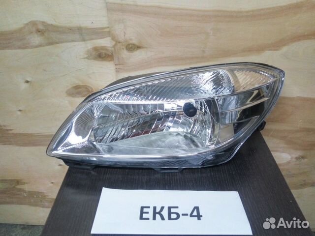 Новая левая фара шкода фабия