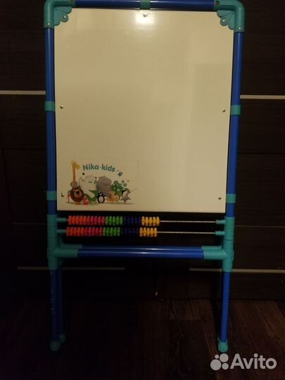 Мольберт, грифельная доска