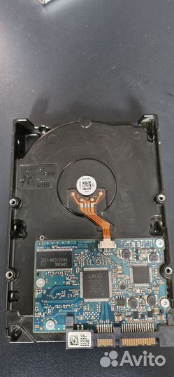 Жесткий диск hitachi HDD 1 tb