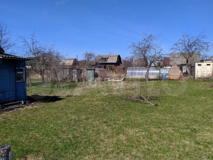 Дом 20 м² на участке 5 сот.