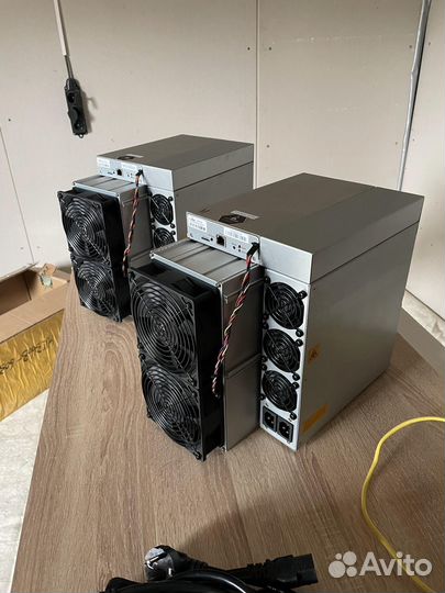 В наличии Bitmain S19k Pro 120 th