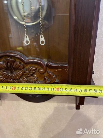 Часы настенные с маятником и боем