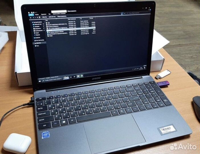 Ноутбук Digma EVE 15 P418