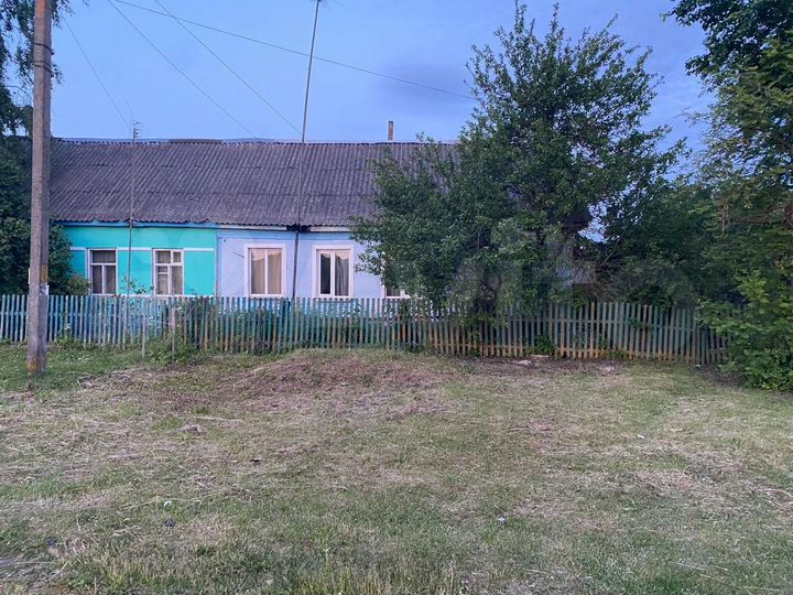 Дом 58 м² на участке 12 сот.