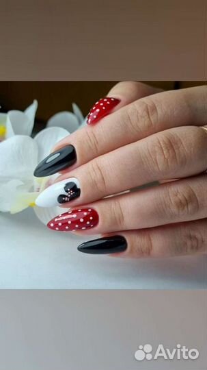 Маникюр, педикюр