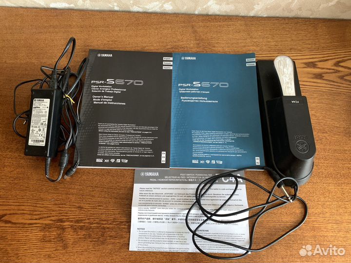 Синтезатор Yamaha psr-s670