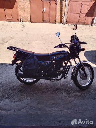 Мотоцикл racer Tourist
