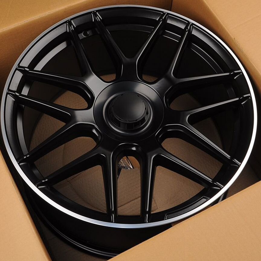 Диски на Mercedes S-класс (W222/223) KoKo Kuture 7040 8.5x20/5x112 D66.6 ET38 Matt Black Lip Polish