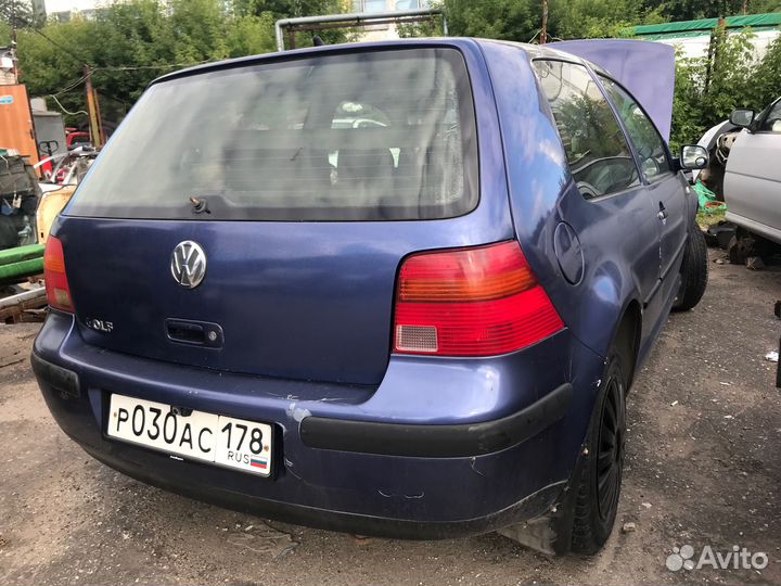 В разборе volkswagen Golf / Variant / 4Motion
