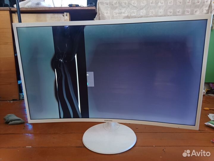 Монитор на запчасти