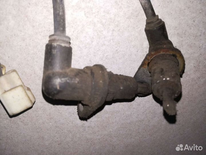 Датчики авс на Исузу элфа