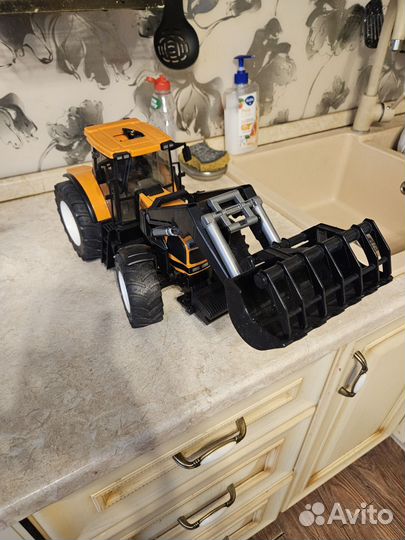 Экскаватор машинка