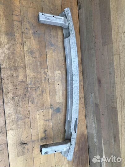 Усилитель заднего бампера Audi A6 C5 allroad униве