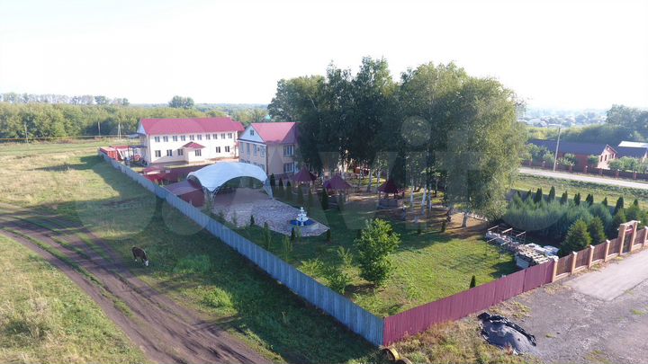 Ресторанно-гостиничный комплекс 900 м²