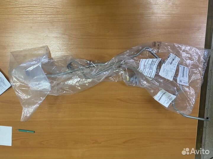 Трубка системы охлаждения 32106782695