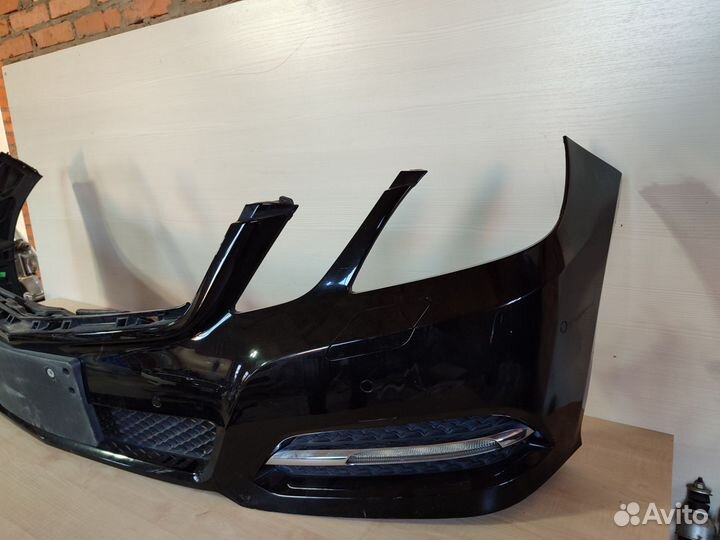 Передний бампер до рест w212