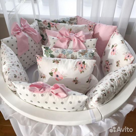 Бортики подушки в детскую кроватку