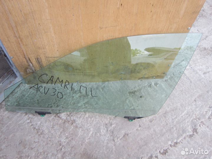 Переднее левое стекло тойота Камри 30 кузов