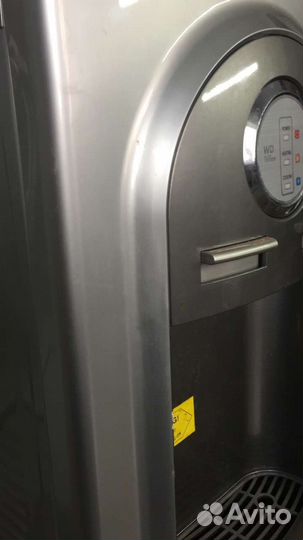 Кулер для воды напольный электронный б/у