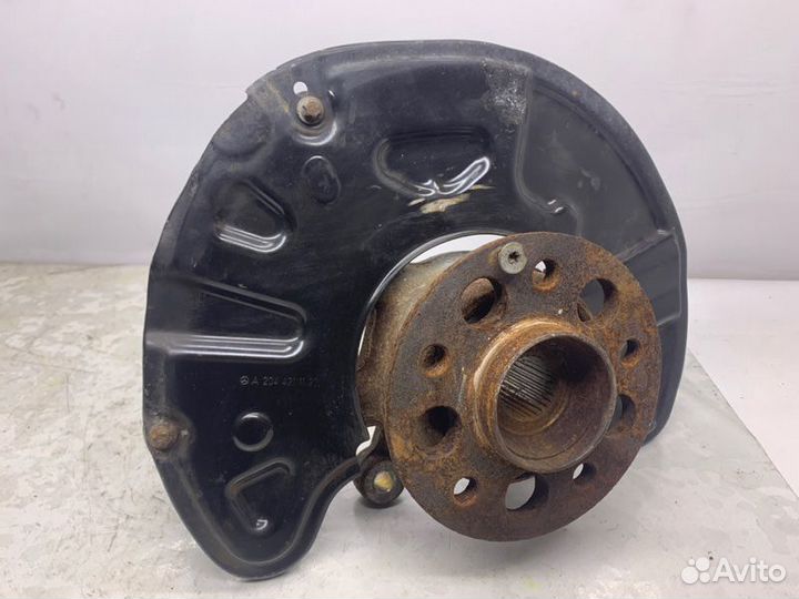 Кулак поворотный передний левый Mercedes-Benz C