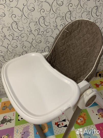 Стул для кормления Happy Baby Berny Basic New