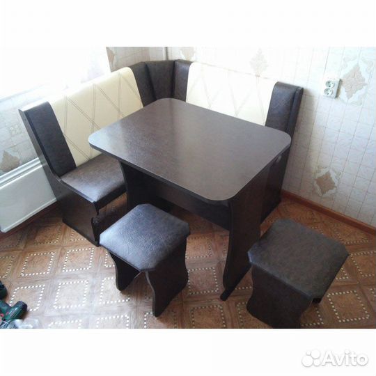 Кухонный уголок