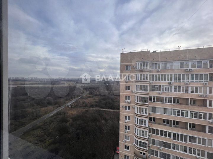 2-к. квартира, 60,5 м², 16/17 эт.