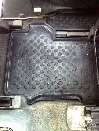 Коврики Suzuki Grand Vitara XL7 2001-2006