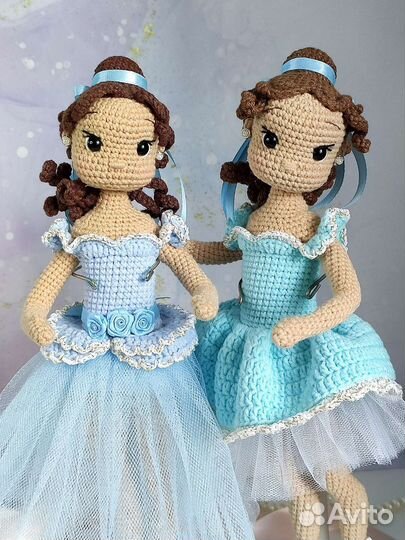 Куколка балерина вязаная