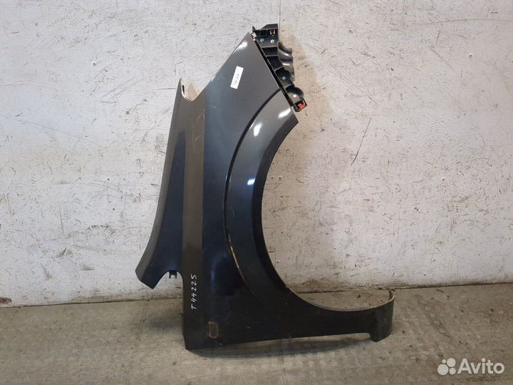 Крыло Opel Zafira B, 2010