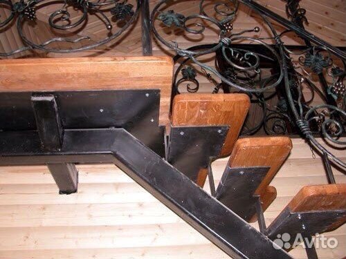 Лестница металлическая