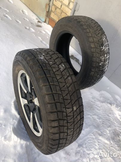 Bridgestone Blizzak DM-V1 265/60 R18