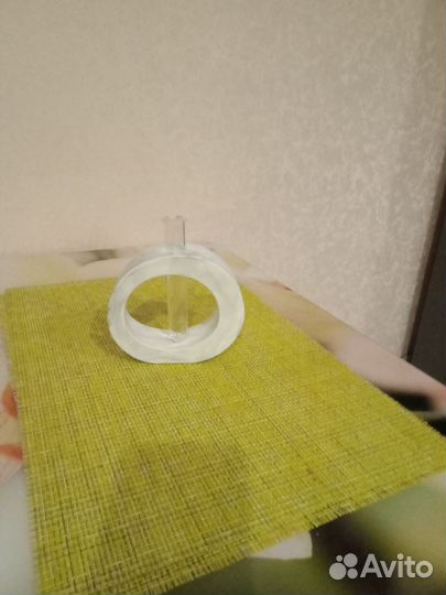 Миниатюрная вазочка для живых цветов и сухоцветов