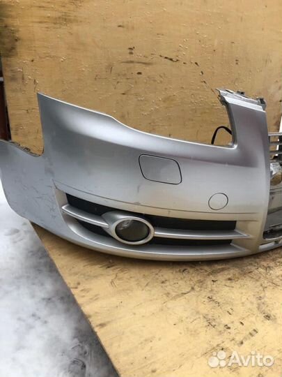 Передний бампер Audi A4 B7