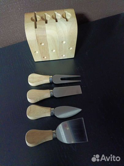 Набор ножей для сыра