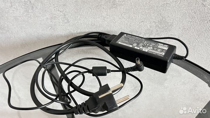 Блок питания для ноутбука asus 19V 3.42A