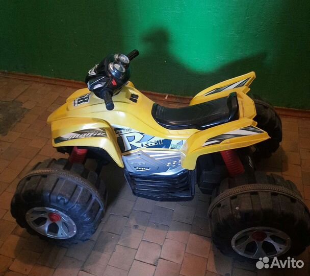 Квадроцикл аккумуляторный