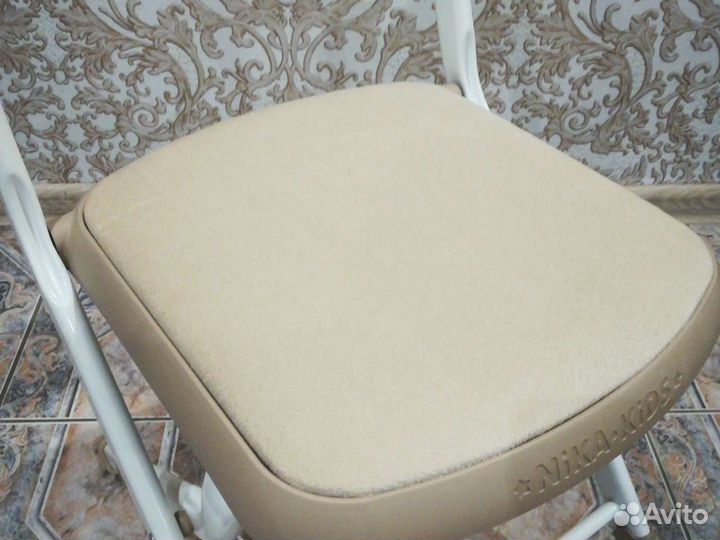 Стул новый