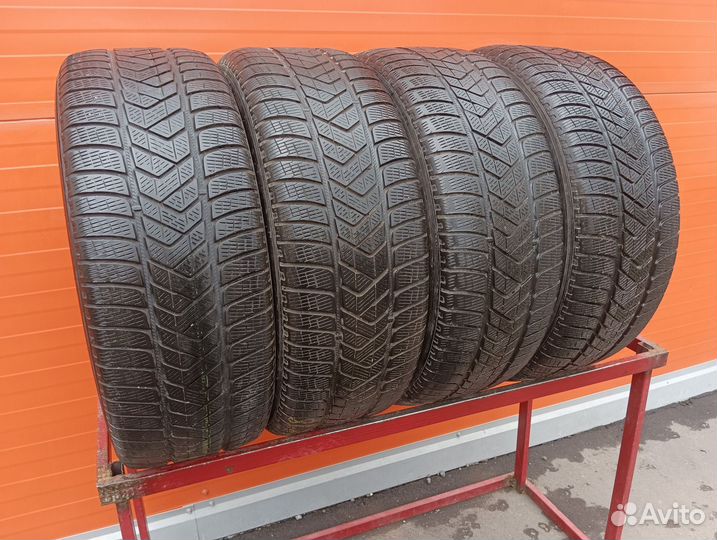 Pirelli Scorpion Winter 255/60 R18 104R