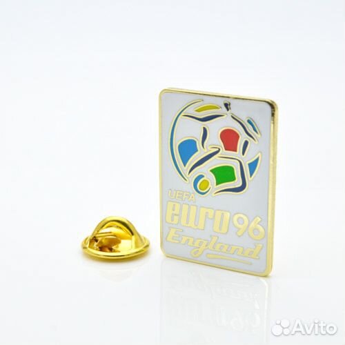 Набор футбольных значков все чемпионаты Европы