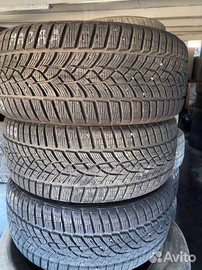 Goodyear UltraGrip Performance Gen-1 215/45 R17