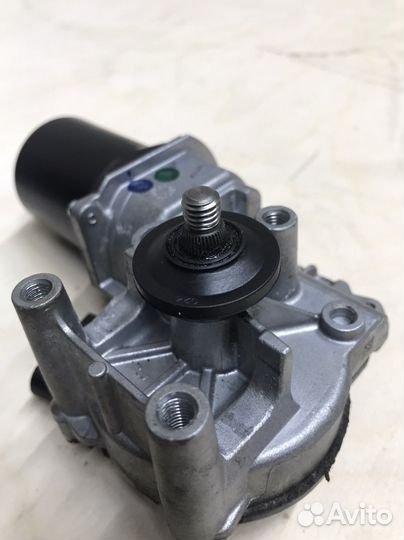 Моторчик стеклоочистителя передний Tiguan 2