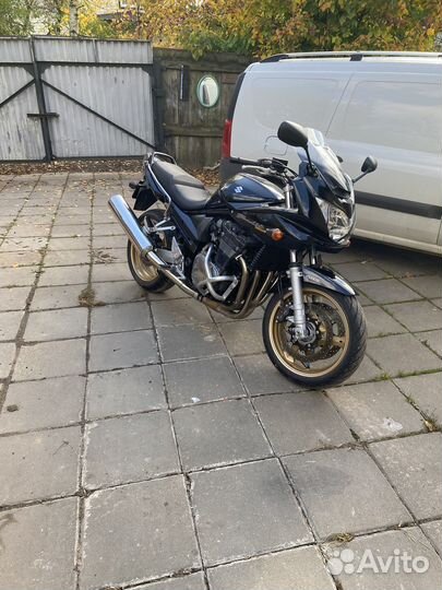 Suzuki bandit 1200s