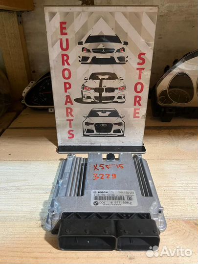 Блок управления двигателем на BMW X5, F15 (N57D30)