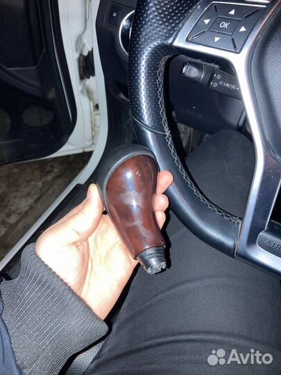 Ручка дерево оригинал на АКПП на гелик