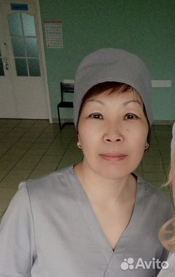 Массажистка