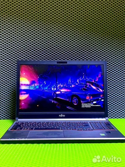 Ноутбук 15.6 для работы и учебы i5/8/128