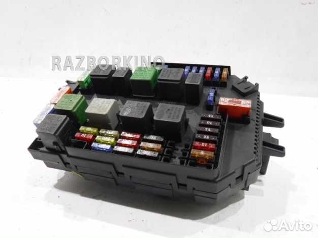 Блок предохранителей